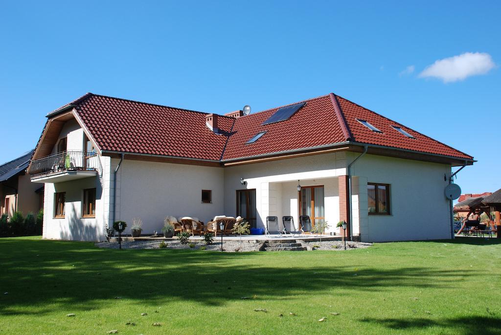 Pokoje Goscinne U Anety Wicko  Exterior photo